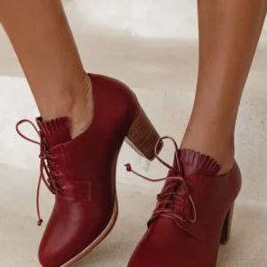 Lyon Lace-Up Leather Oxford Heels